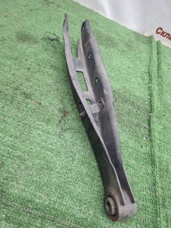 Рычаг подвески нижний Subaru Outback 2013 BRM