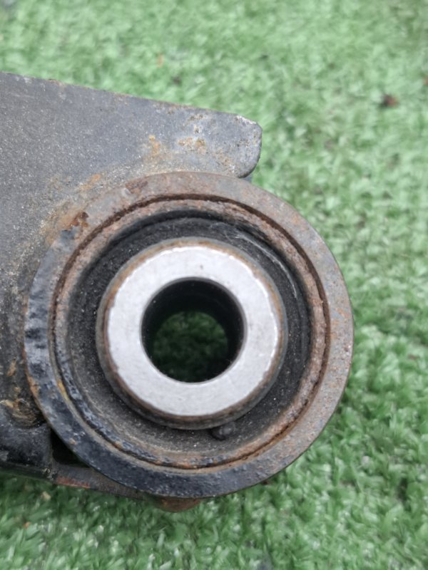 Рычаг подвески нижний Subaru Outback 2013 BRM