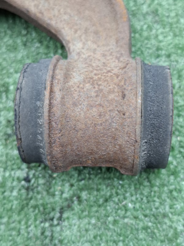 Рычаг подвески верхний Subaru Outback 2013 BRM