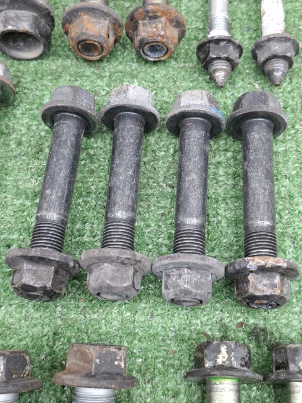 Болт подвески Subaru Outback 2013 BRM