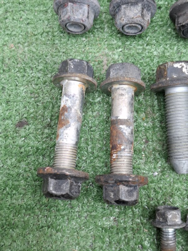 Болт подвески Subaru Outback 2013 BRM