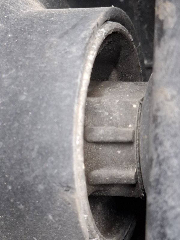 Рычаг продольный VOLKSWAGEN Touran 2011 1T3