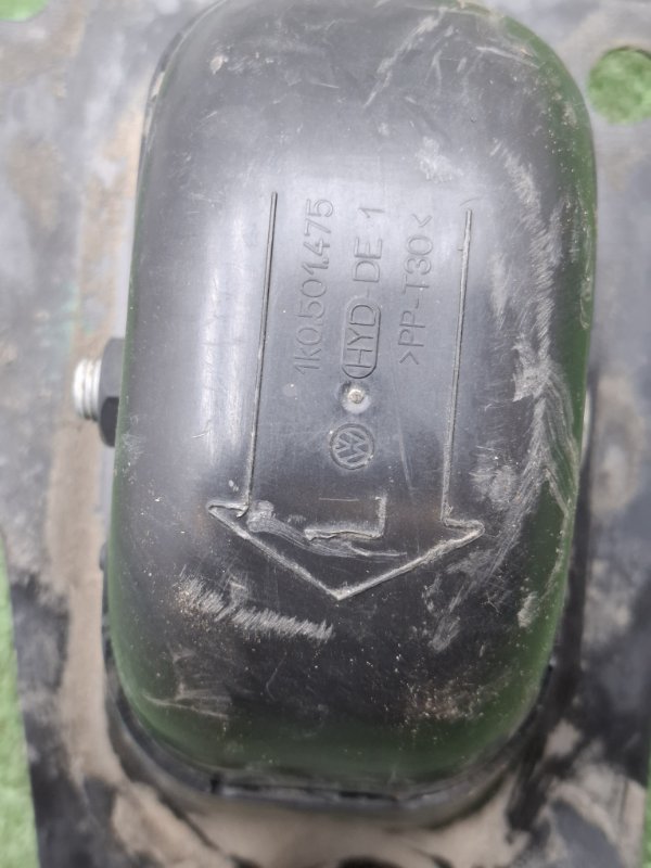 Рычаг продольный VOLKSWAGEN Touran 2011 1T3