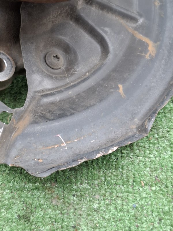 Кулак ступицы VOLKSWAGEN Touran 2011 1T3