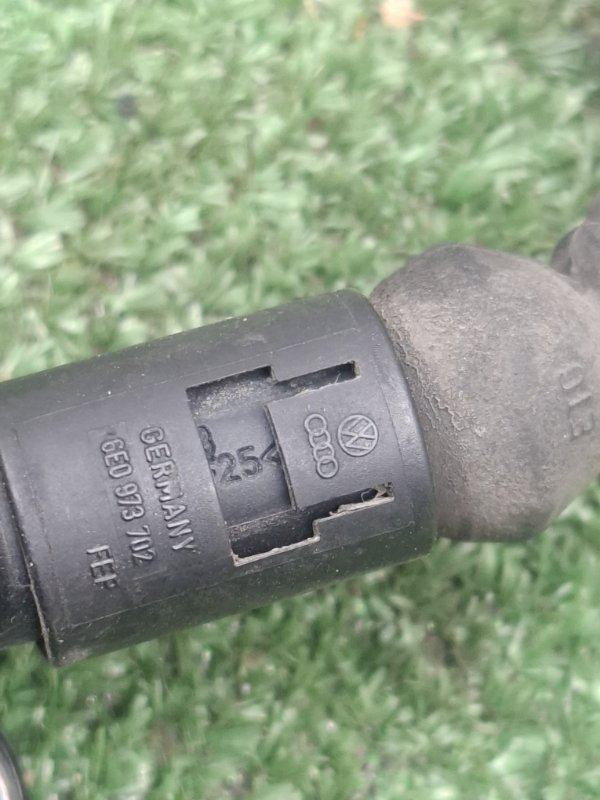 Датчик ABS VOLKSWAGEN Touran 2011 1T3