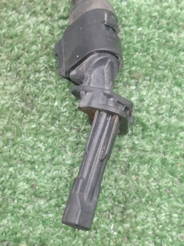 Датчик ABS VOLKSWAGEN Touran 2011 1T3