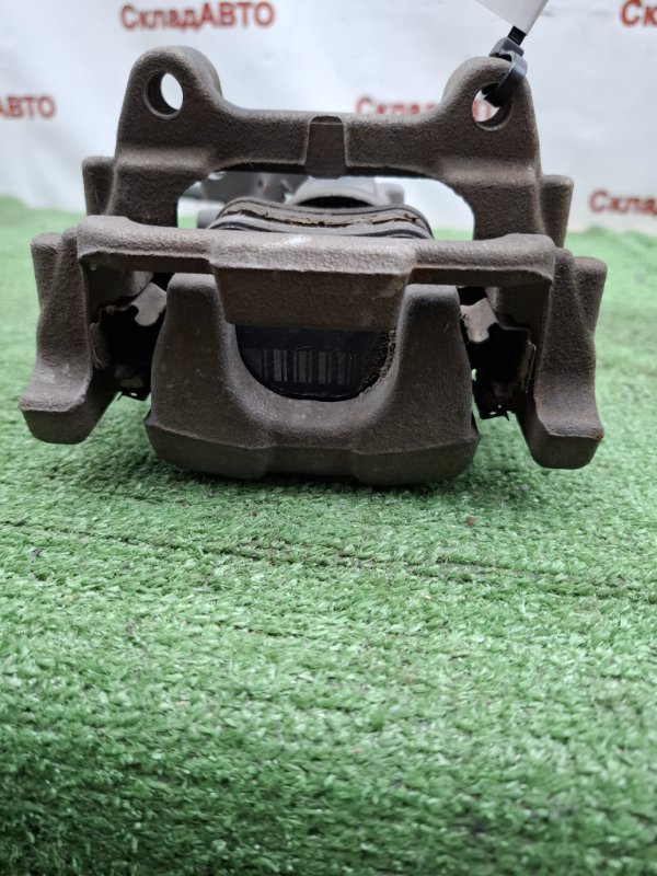 Суппорт тормозной VOLKSWAGEN Touran 2011 1T3