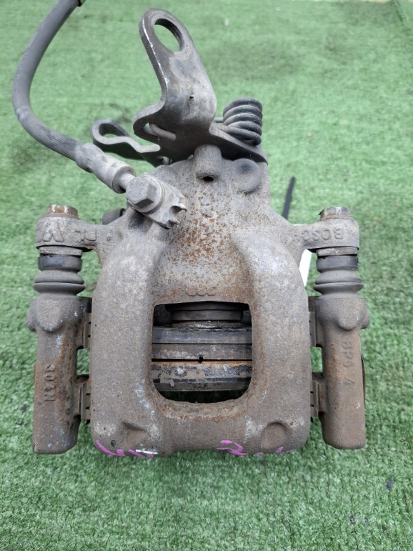 Суппорт тормозной VOLKSWAGEN Touran 2011 1T3