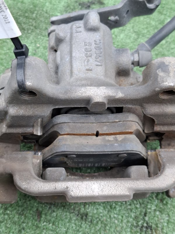 Суппорт тормозной VOLKSWAGEN Touran 2011 1T3