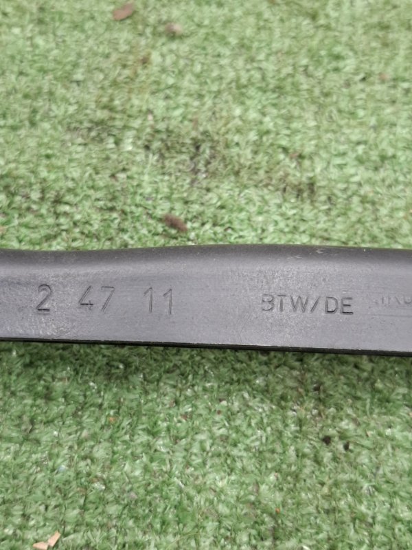 Рычаг подвески верхний VOLKSWAGEN Touran 2011 1T3