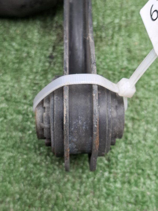 Рычаг подвески верхний VOLKSWAGEN Touran 2011 1T3