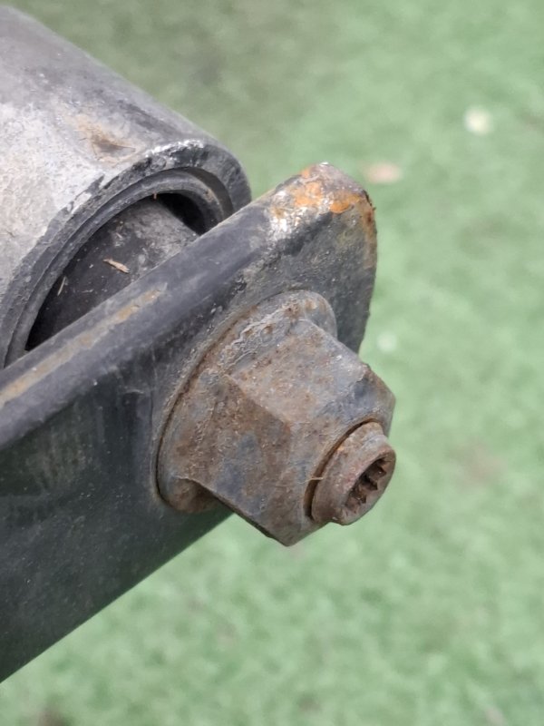 Стабилизатор поперечной устойчивости VOLKSWAGEN Touran 2011 1T3