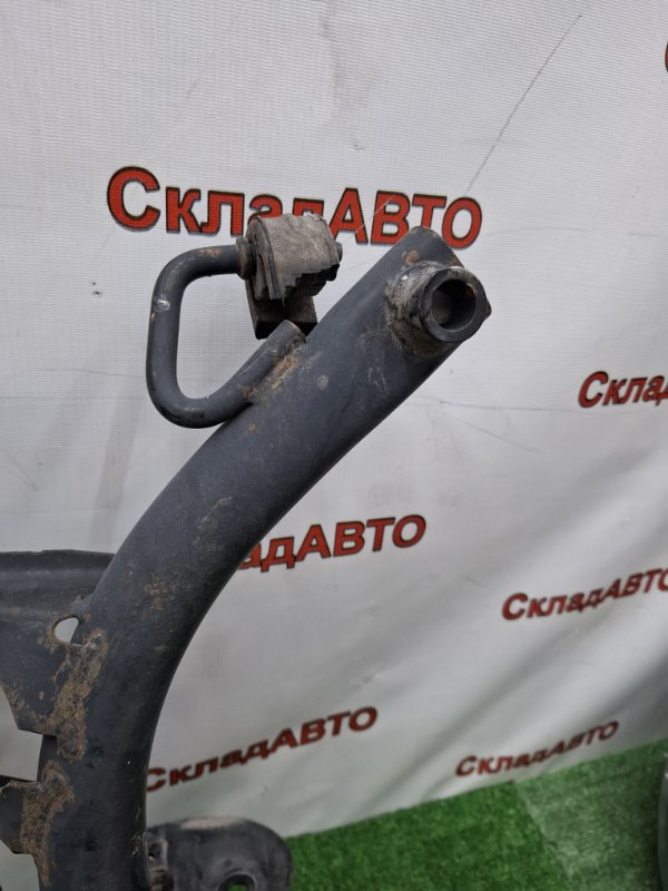 Подрамник VOLKSWAGEN Touran 2011 1T3