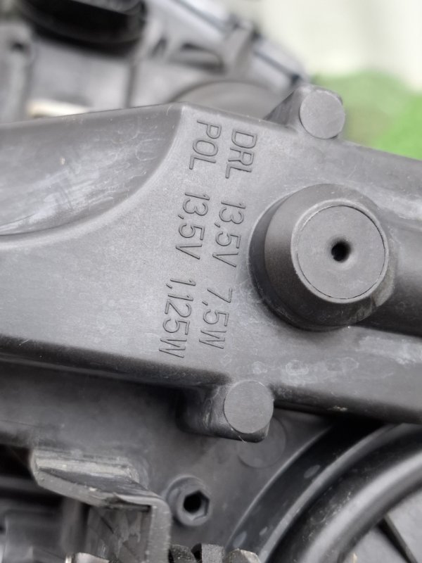 Фара VOLKSWAGEN Touran 2011 1T3