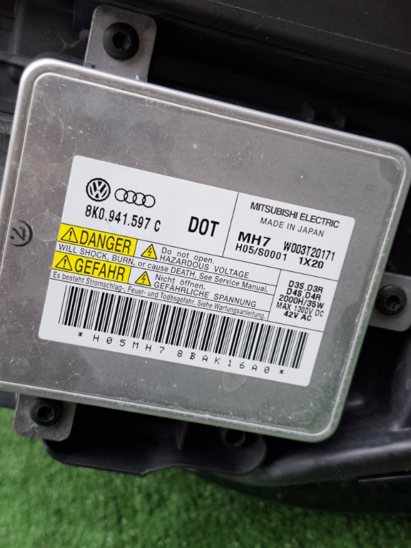 Фара VOLKSWAGEN Touran 2011 1T3