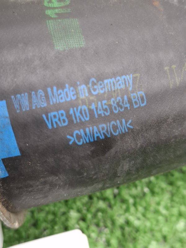 Патрубок интеркулера VOLKSWAGEN Touran 2011 1T3