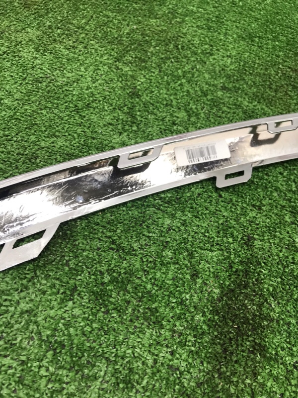 Молдинг бампера Geely Monjaro 2021-2026