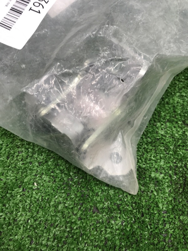 Петля двери