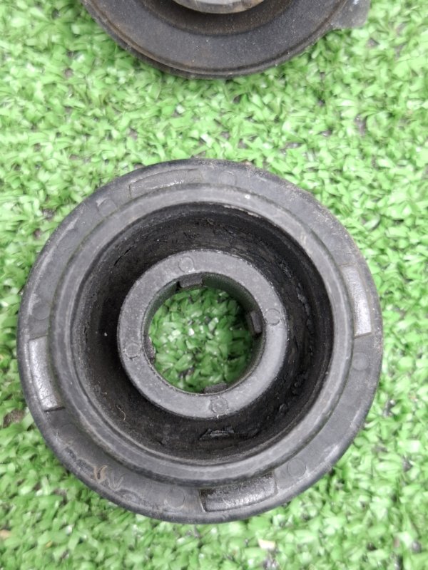 Кронштейн радиатора Toyota Estima 2008 ACR50W