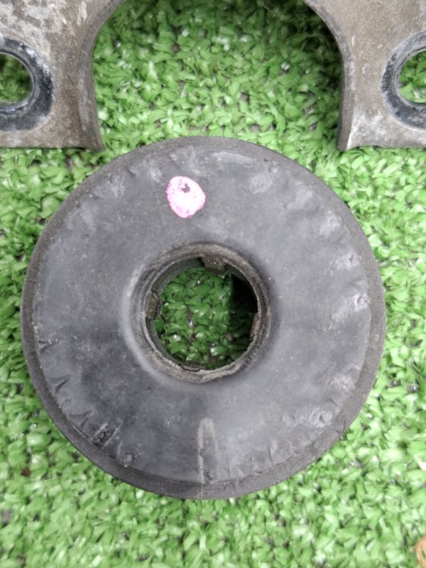 Кронштейн радиатора Toyota Estima 2008 ACR50W