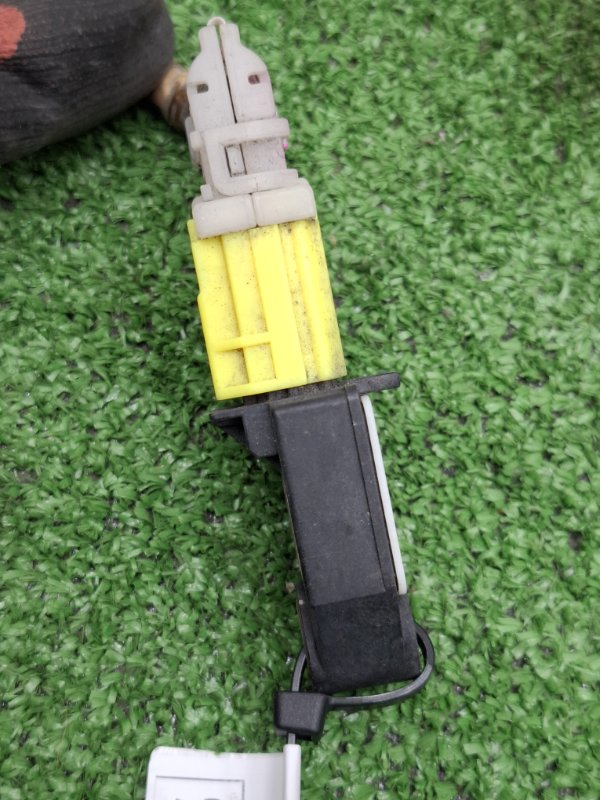 Датчик AirBag Toyota AVENSIS 2012 ZRT272