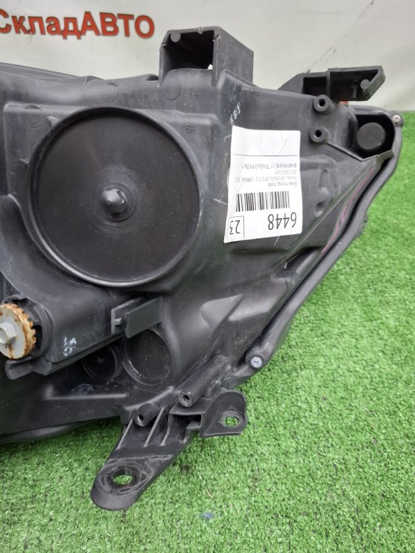 Фара Toyota AVENSIS 2012 ZRT272