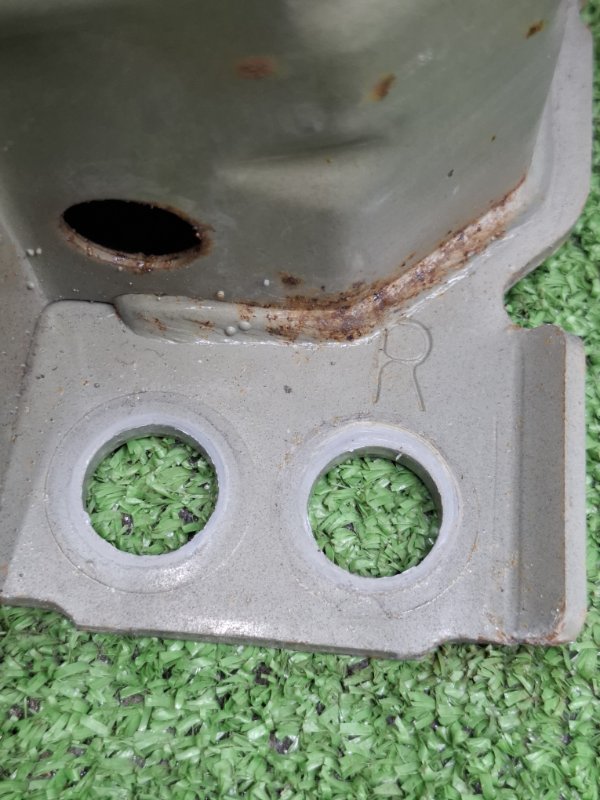 Усилитель бампера Toyota AVENSIS 2012 ZRT272