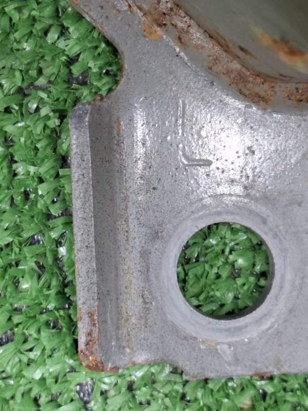 Усилитель бампера Toyota AVENSIS 2012 ZRT272