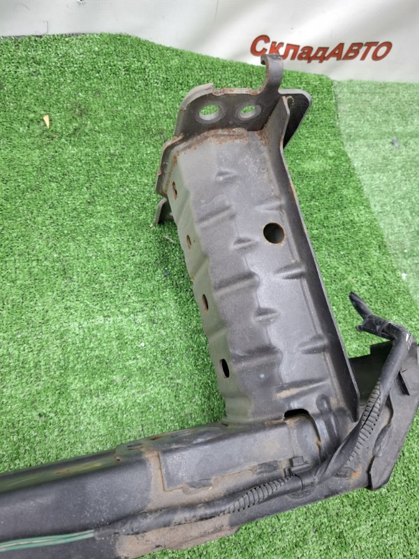 Усилитель бампера Toyota AVENSIS 2012 ZRT272