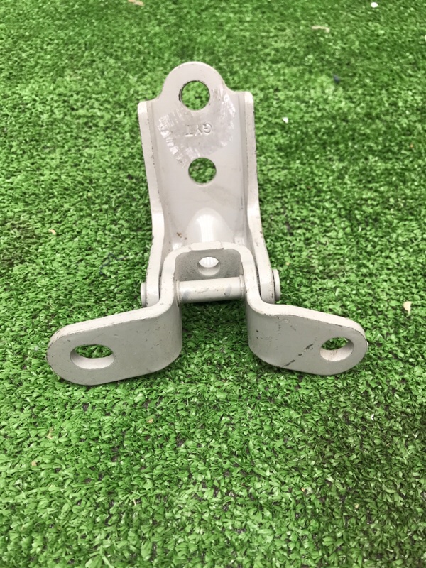 Петля двери kia Rio 2011-2014