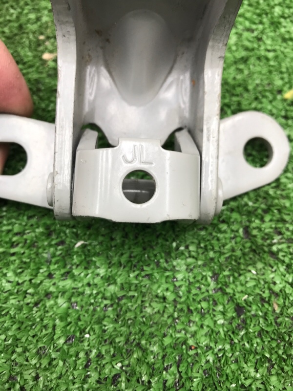 Петля двери kia Rio 2011-2014