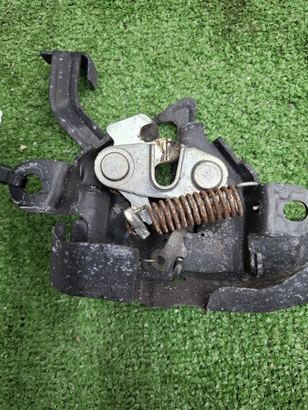 Замок капота Toyota Camry 2006 ACV40