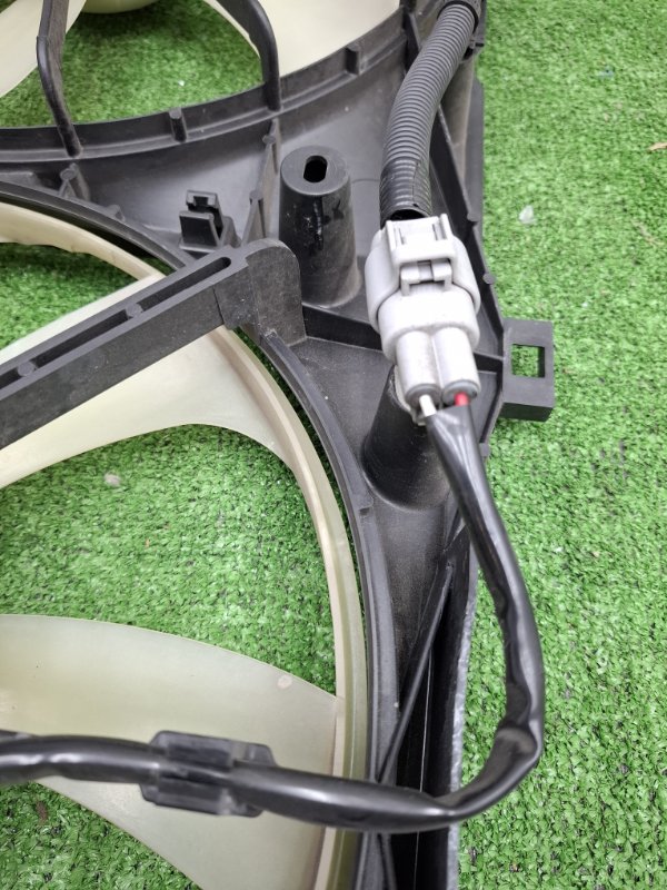 Вентилятор охлаждения радиатора Toyota Camry 2006 ACV40