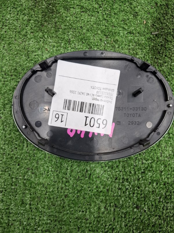 Эмблема Toyota Camry 2006 ACV40