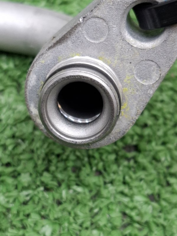 Трубка кондиционера Toyota Camry 2006 ACV40