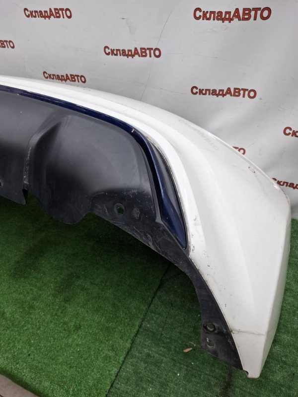 Бампер Nissan Leaf 2019 ZE1