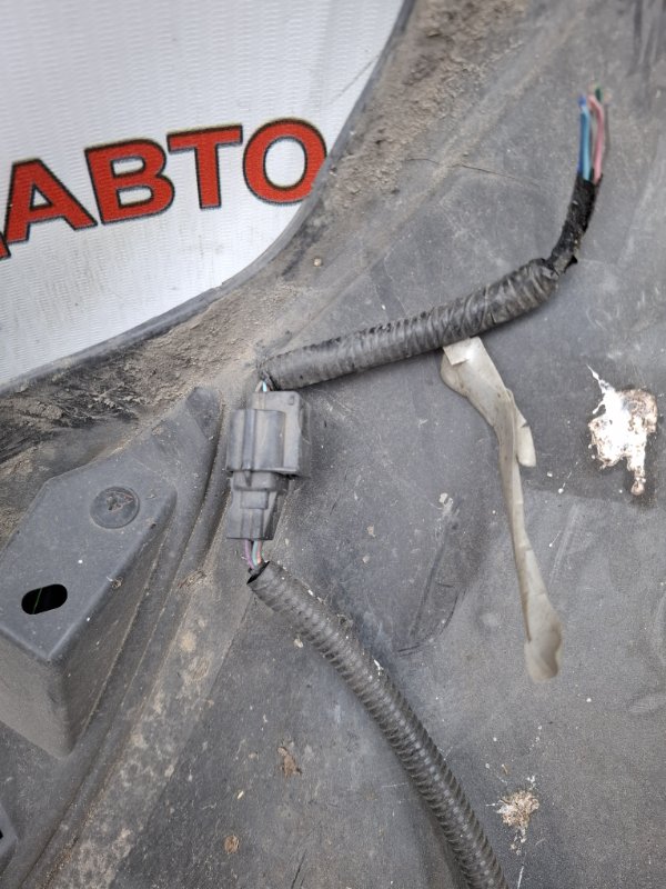 Бампер Nissan Leaf 2019 ZE1