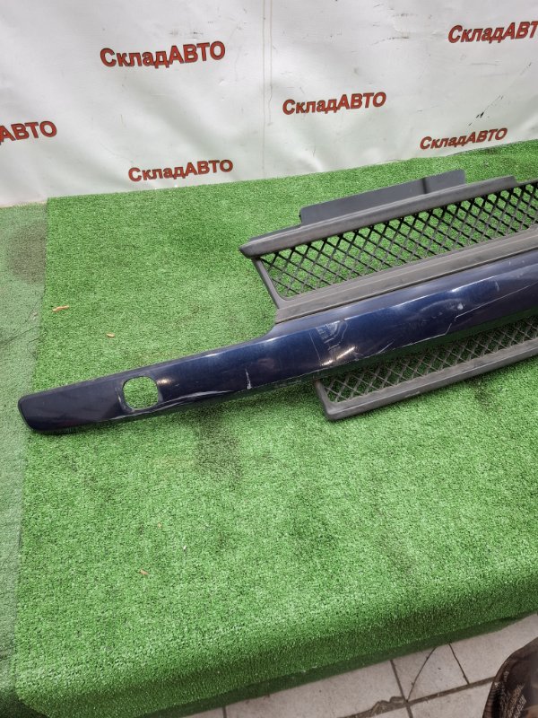 Решетка радиатора Chevrolet TrailBlazer 2002