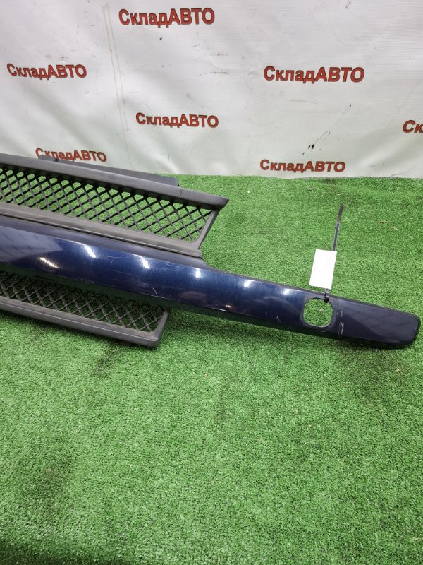 Решетка радиатора Chevrolet TrailBlazer 2002