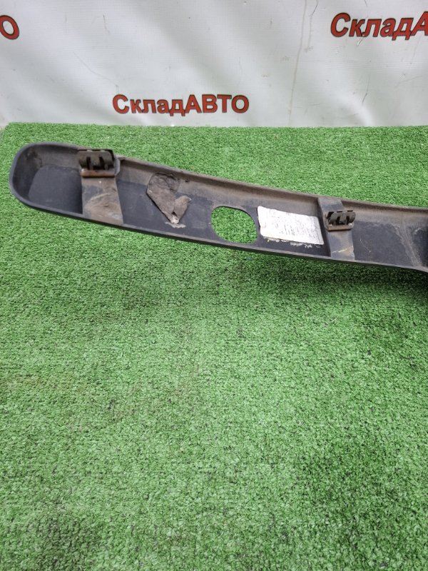 Решетка радиатора Chevrolet TrailBlazer 2002