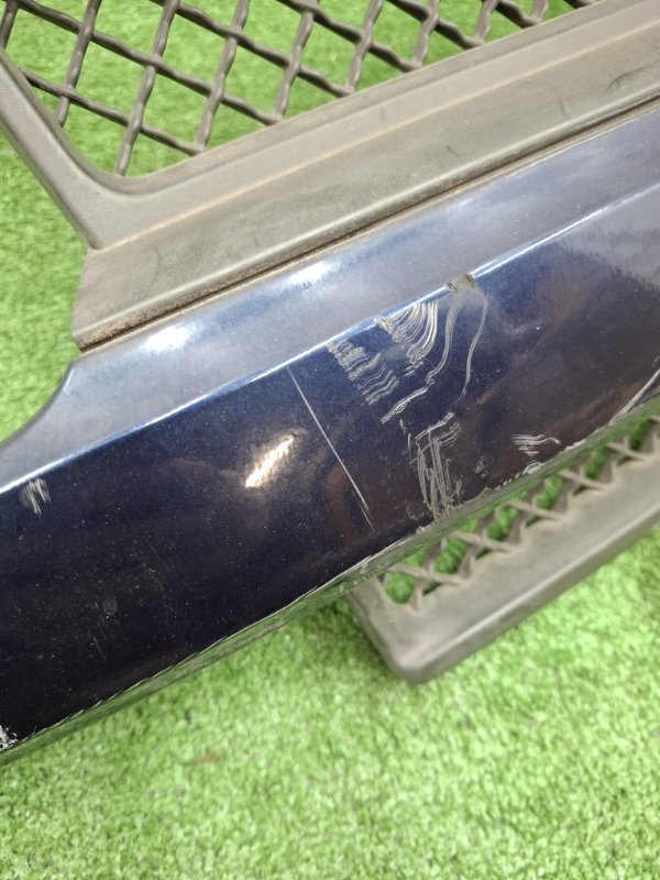 Решетка радиатора Chevrolet TrailBlazer 2002