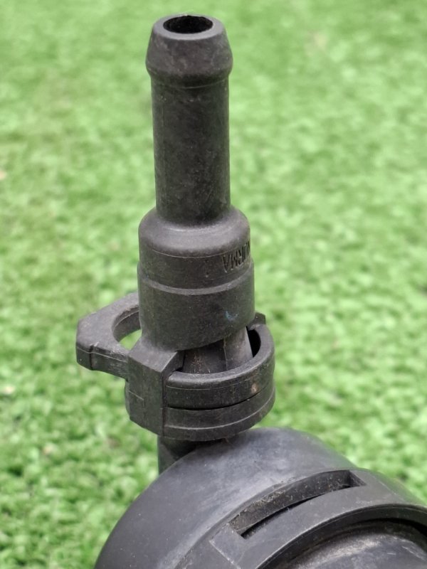 Форсунка омывателя фары Chevrolet TrailBlazer 2002