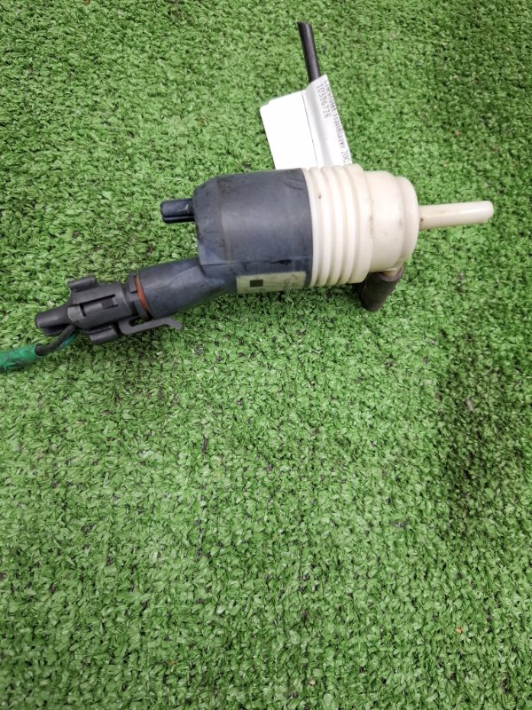 Насос омывателя Chevrolet TrailBlazer 2002