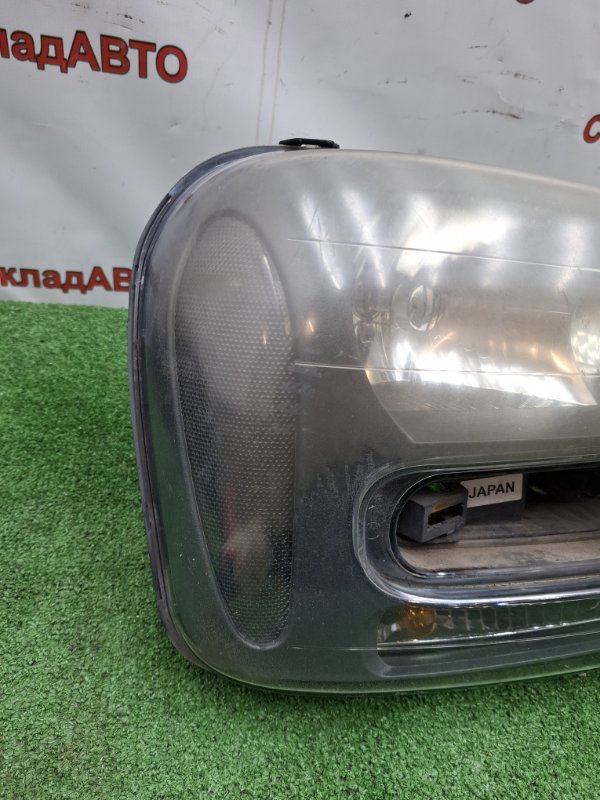 Фара Chevrolet TrailBlazer 2002