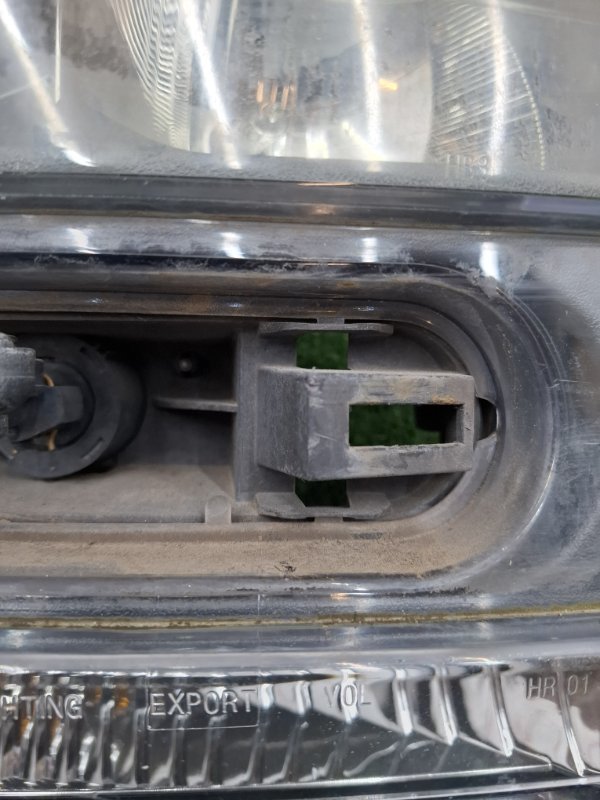 Фара Chevrolet TrailBlazer 2002