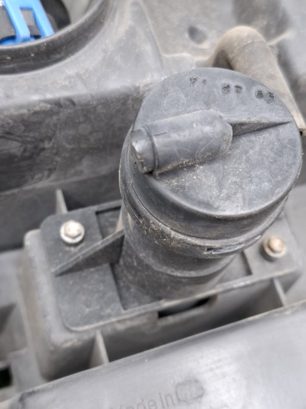 Фара Chevrolet TrailBlazer 2002