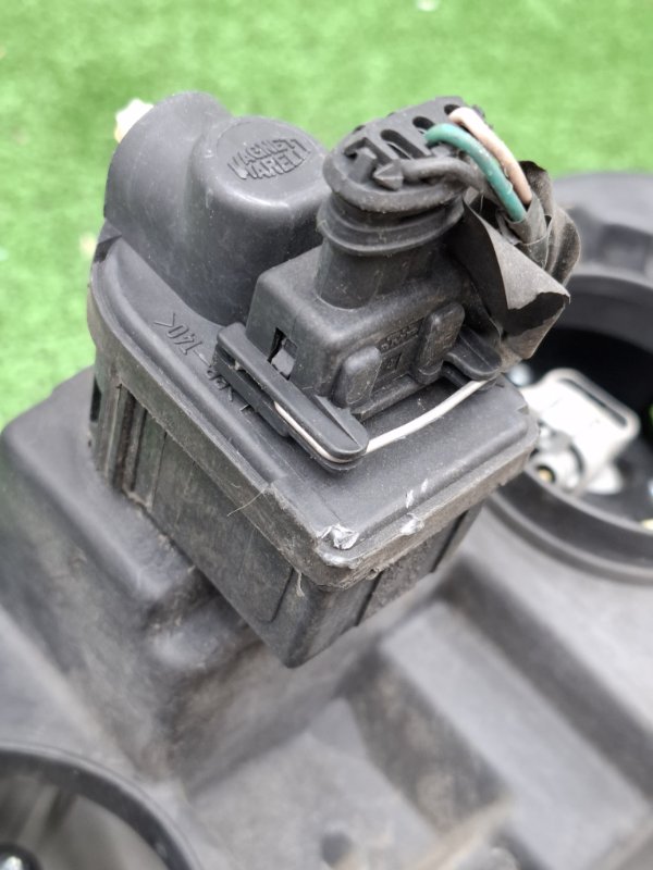 Фара Chevrolet TrailBlazer 2002