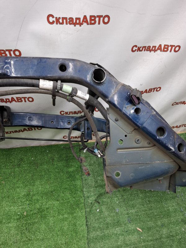 Рамка радиатора Chevrolet TrailBlazer 2002