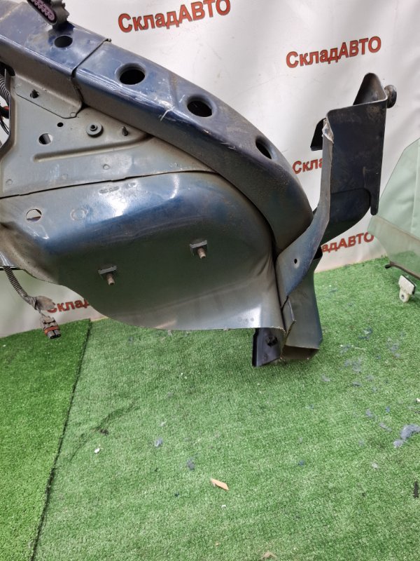 Рамка радиатора Chevrolet TrailBlazer 2002