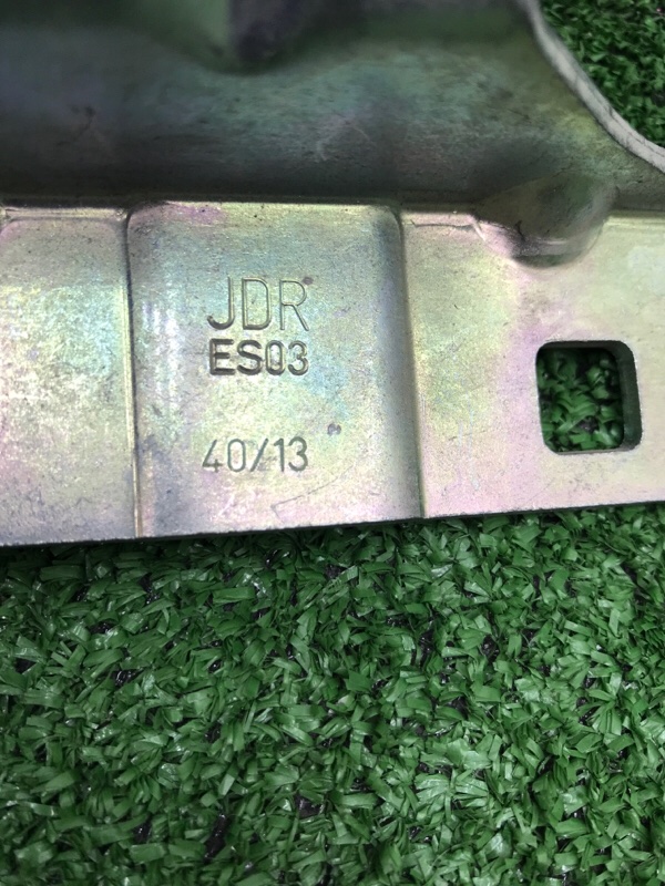 Петля капота